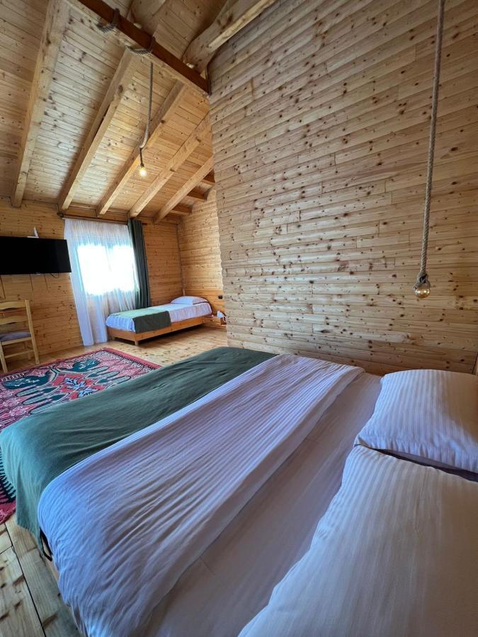 ホテル Wooden House Canaj エクステリア 写真